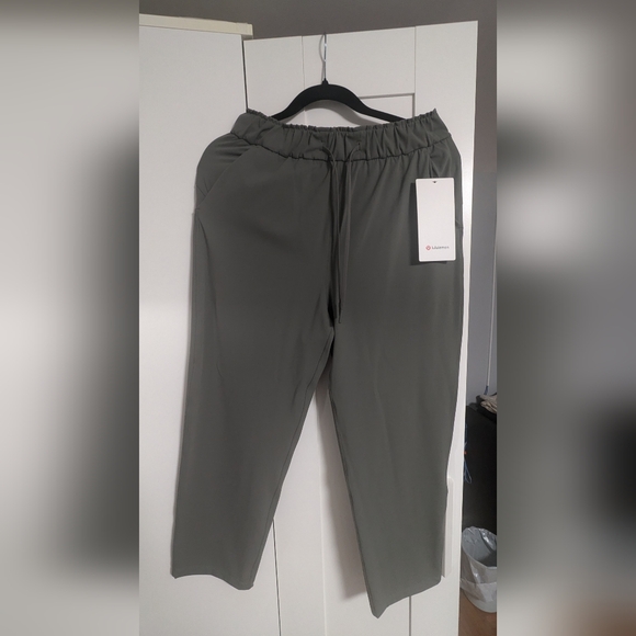 Bnwt lululemon stretch high-rise crop 23" grey sage sz 6 - Picture 2 of 5